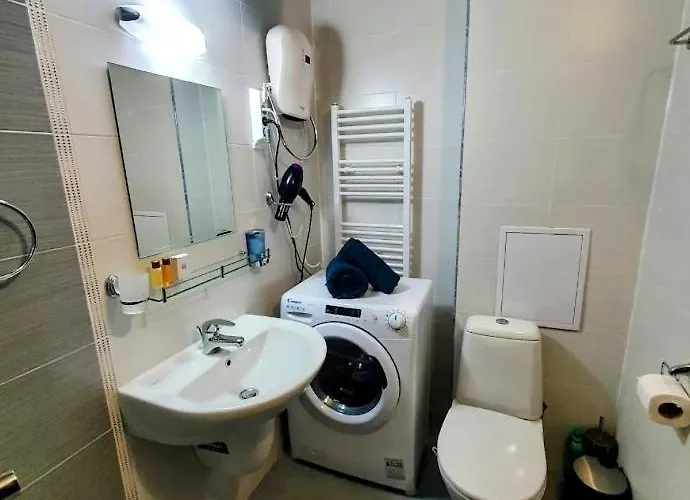 One-bedroom At Belvedere Club Complex Apartment *