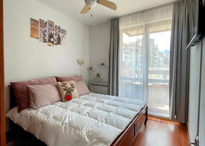 One-bedroom At Belvedere Club Complex Apartment